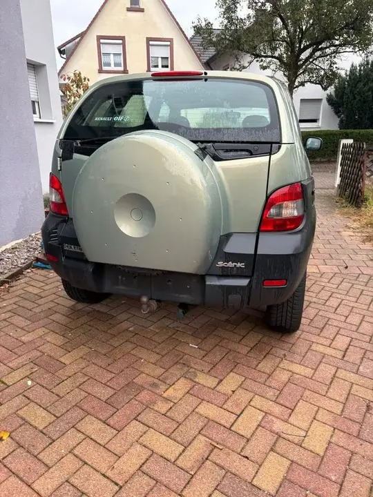 Renault Megane Scenic