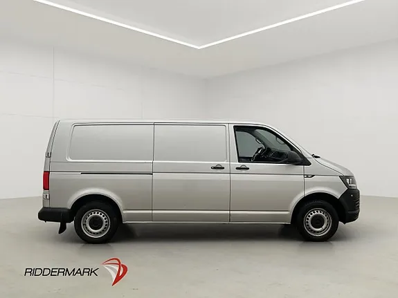 Volkswagen Transporter 2019 photo 2