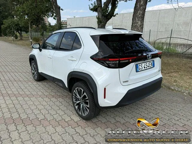 Toyota Yaris Cross 2023 photo 4