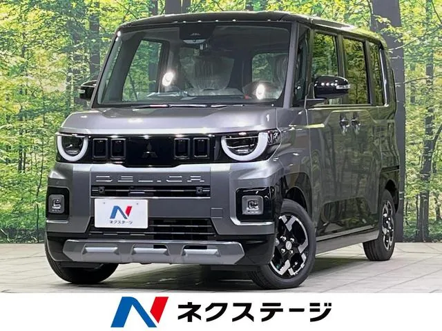 Mitsubishi Delica Mini T Premium