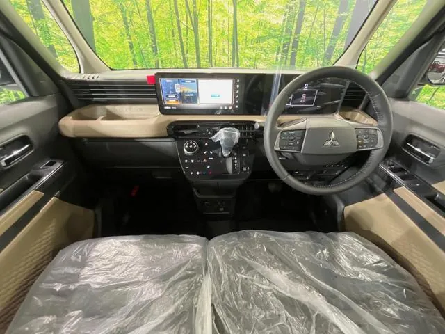 Mitsubishi Delica Mini T Premium 2026 photo 2