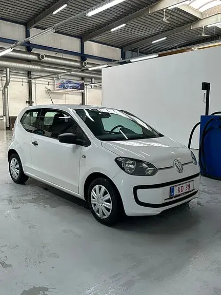 Volkswagen Up 2013 photo 2