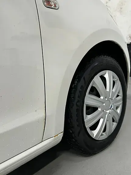 Volkswagen Up 2013 photo 4