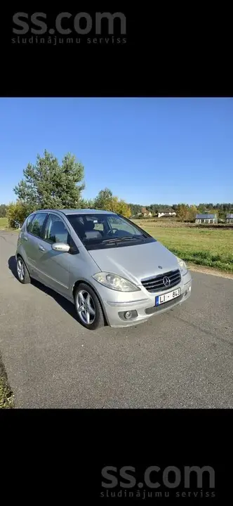 Mercedes-Benz A 180 2005 photo 2