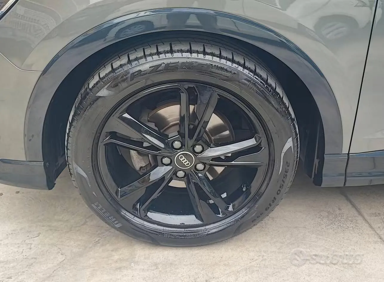 Audi Q3 2022 photo 5