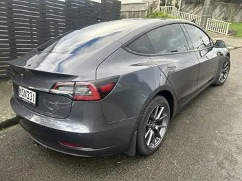 Tesla Model 3 2021 photo 4