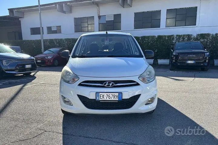 Hyundai I10 2012 photo 2