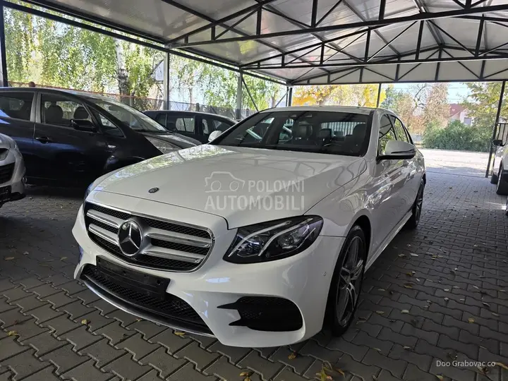 Mercedes-Benz E 220