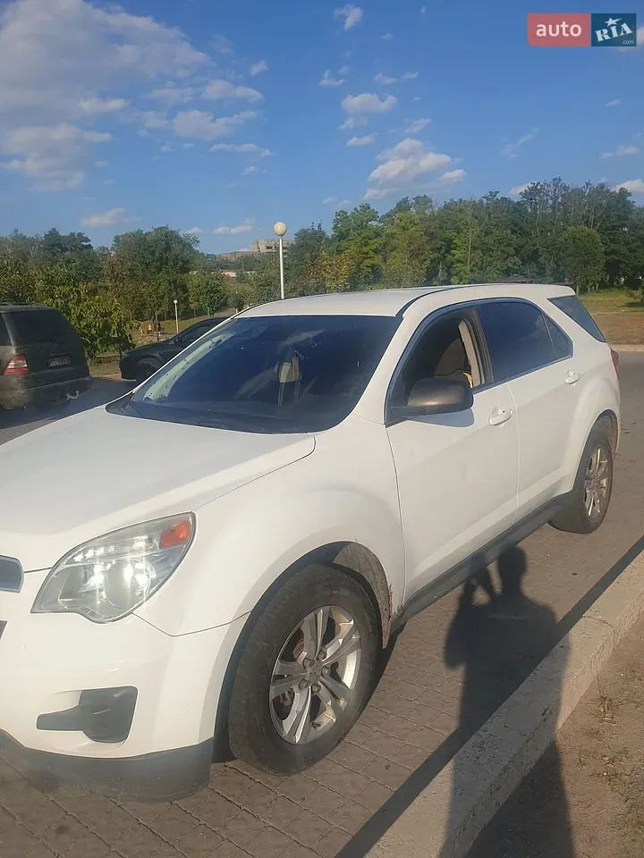Chevrolet Equinox 2012 photo 2