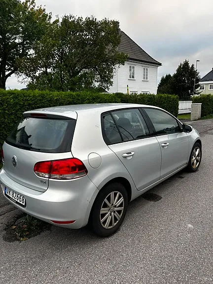 Volkswagen Golf 6 2010 photo 2