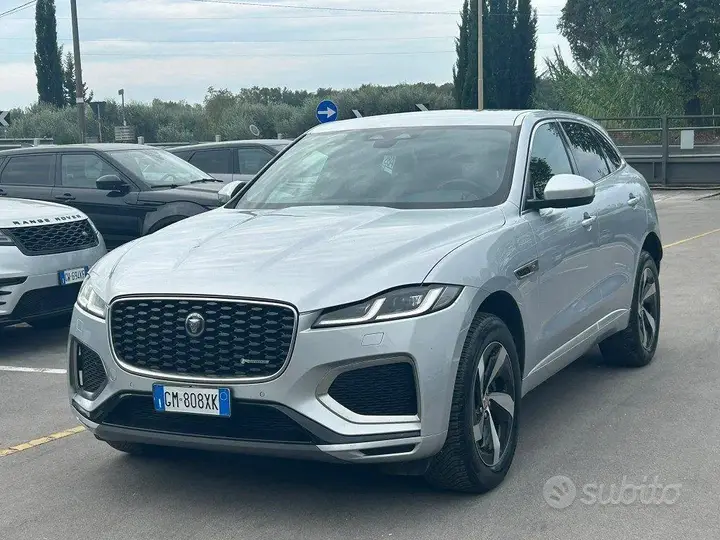 Jaguar F-Pace 2023 photo 2