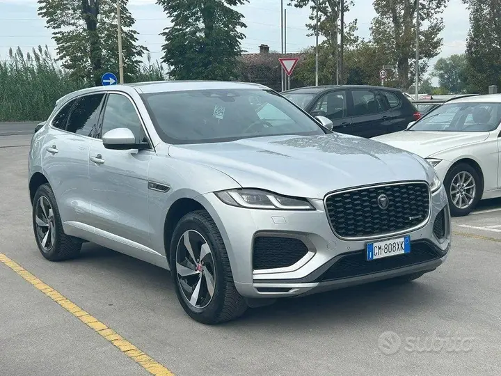 Jaguar F-Pace 2023 photo 3