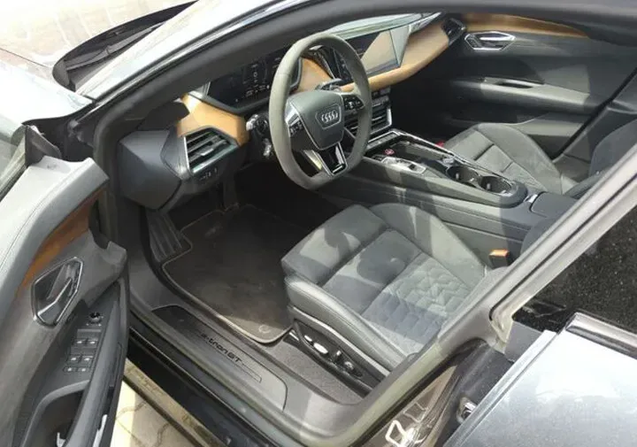 Audi E-Tron Gt 2023 photo 3
