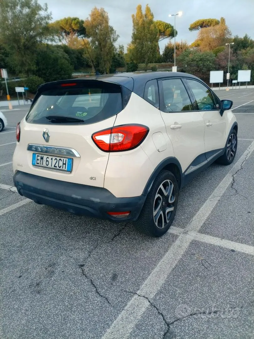 Renault Captur 2013 photo 2