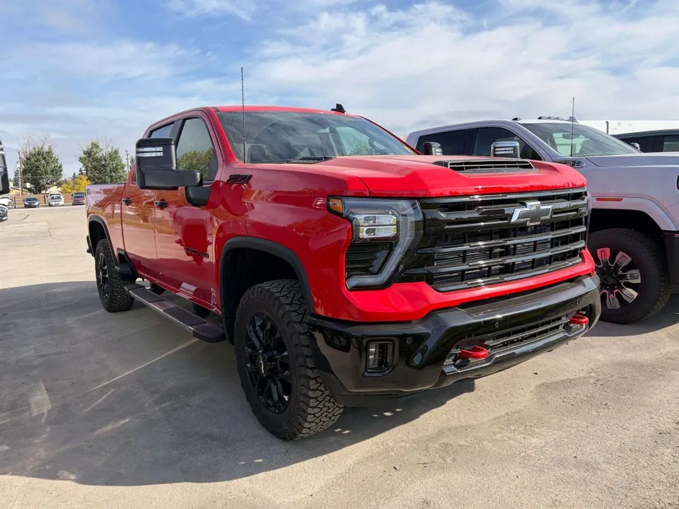 Chevrolet Silverado 3500Hd 2026 photo 4