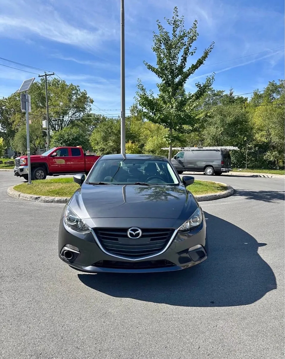 Mazda 3 2014 photo 3