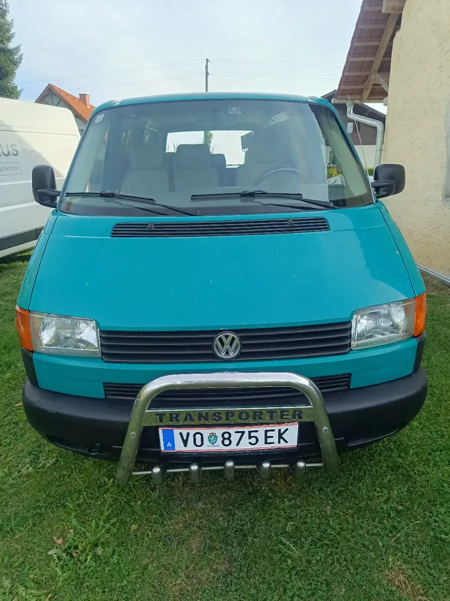 Volkswagen Caravelle 1999 photo 2