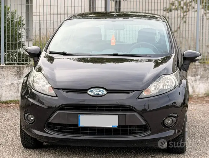 Ford Fiesta 2011 photo 5