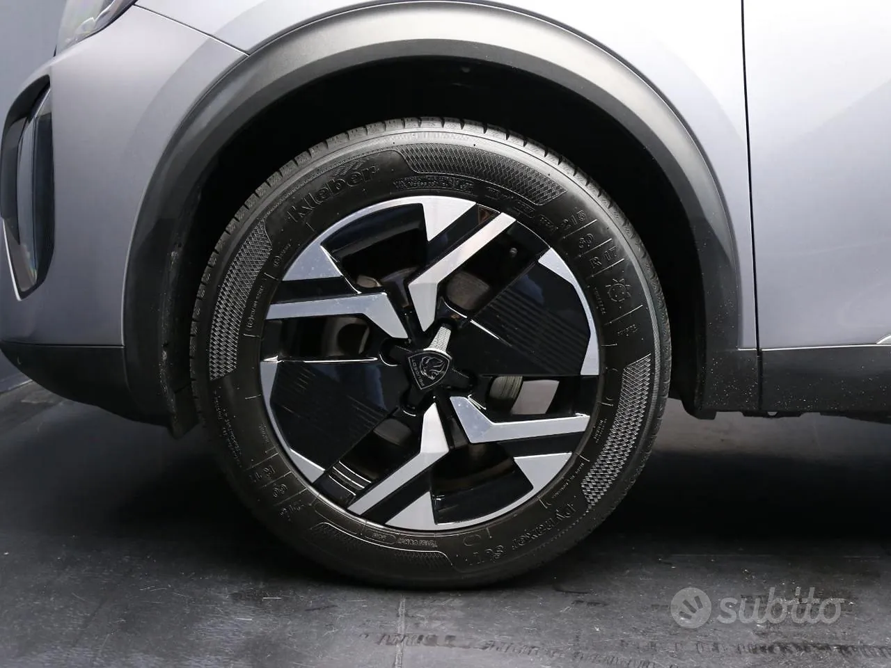Peugeot 2008 2024 photo 5
