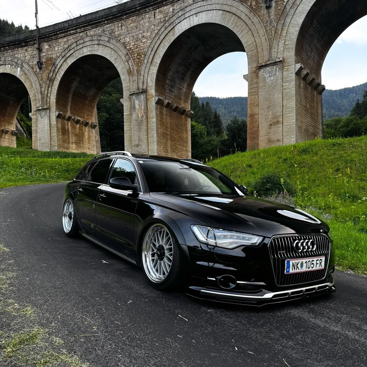 Audi A6 Allroad 2013 photo 2