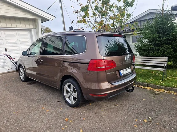 Volkswagen Sharan 2011 photo 4