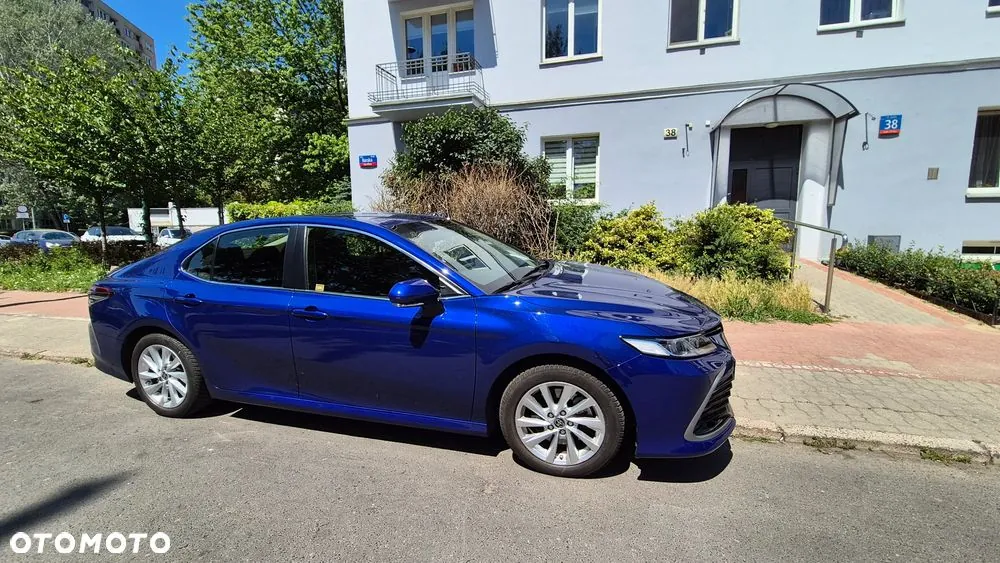 Toyota Camry 2022 photo 2