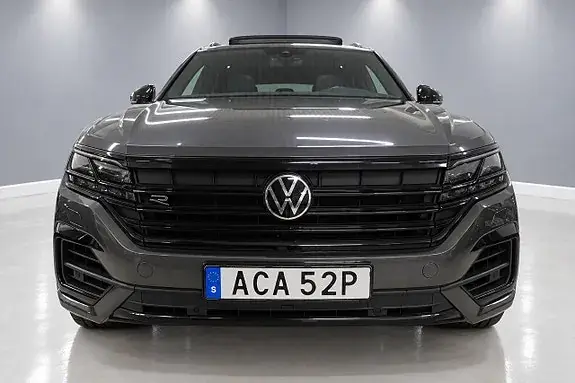 Volkswagen Touareg 2021 photo 2