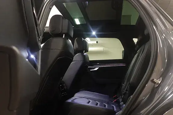 Volkswagen Touareg 2021 photo 5