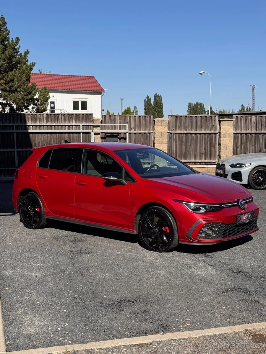 Volkswagen Golf Gte 2022 photo 2