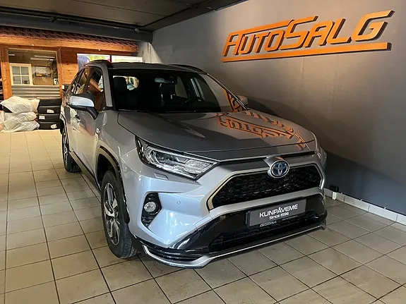 Toyota Rav4 2021 photo 2
