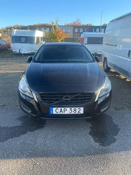 Volvo V60 2012 photo 2