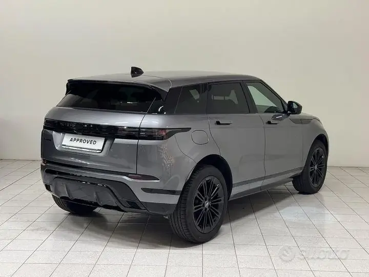 Land Rover Evoque 2025 photo 2