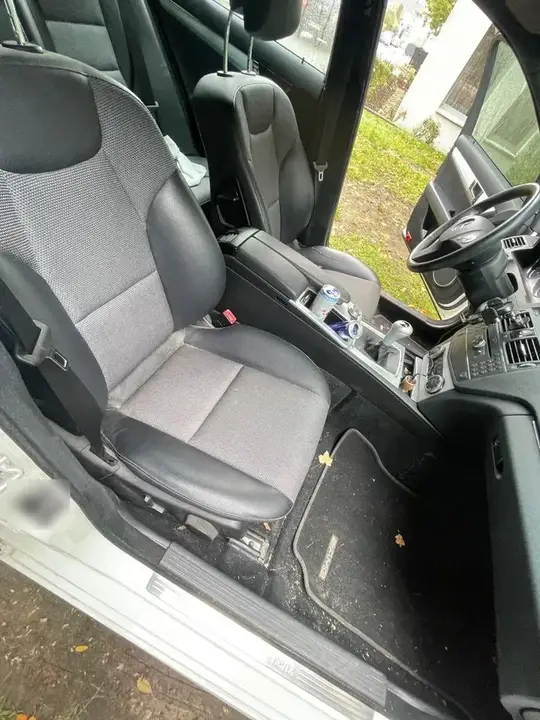 Mercedes-Benz C200