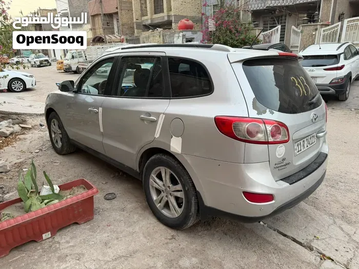 Hyundai Santa Fe 2012 photo 4