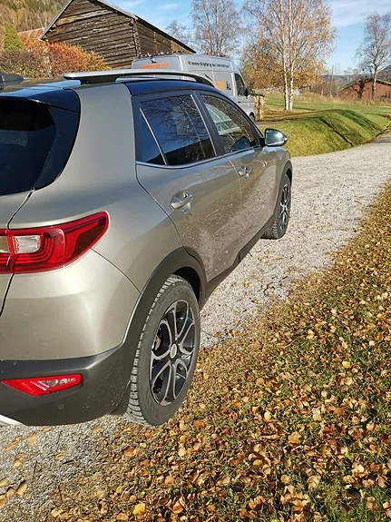 Kia Stonic 2018 photo 3