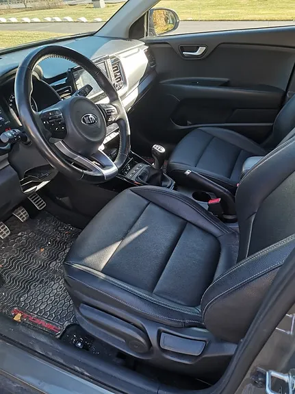 Kia Stonic 2018 photo 4