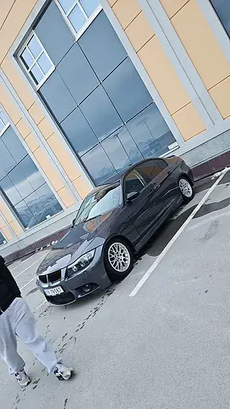 BMW 318D 2008 photo 3