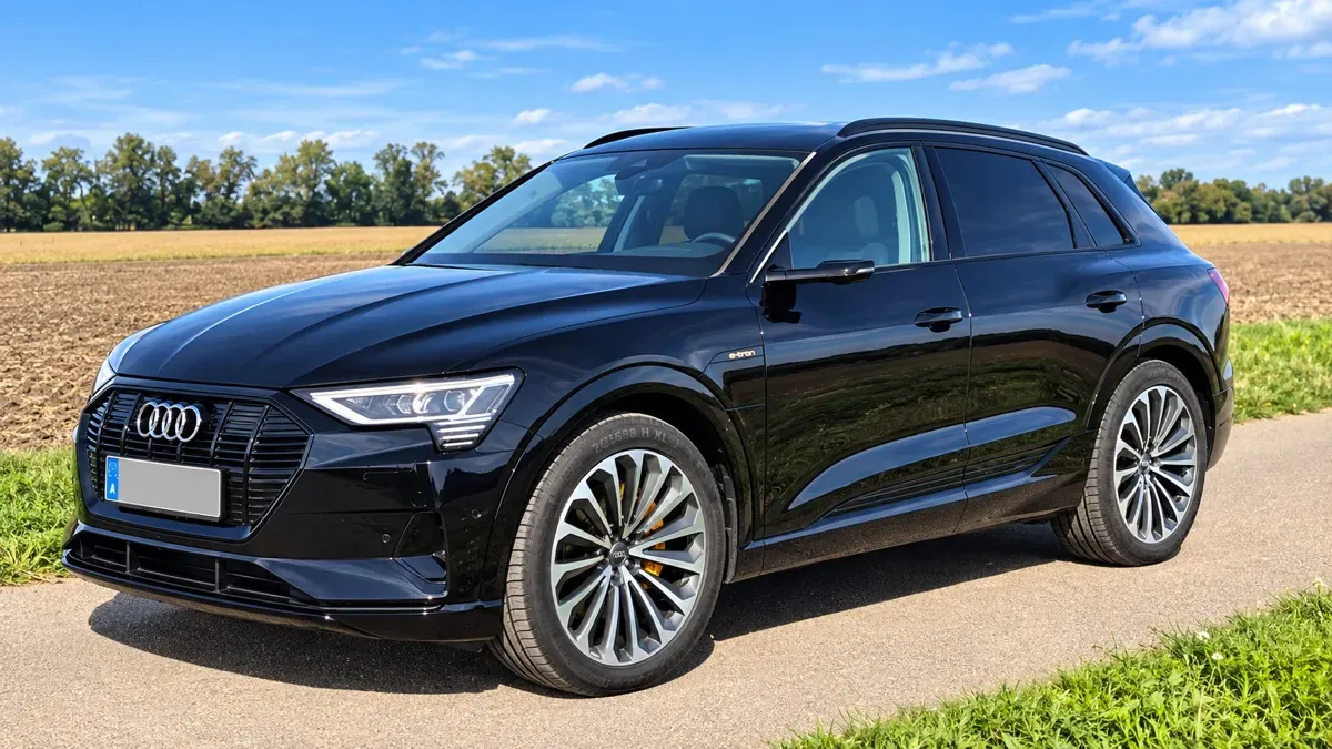 Audi E-Tron 2020 photo 2