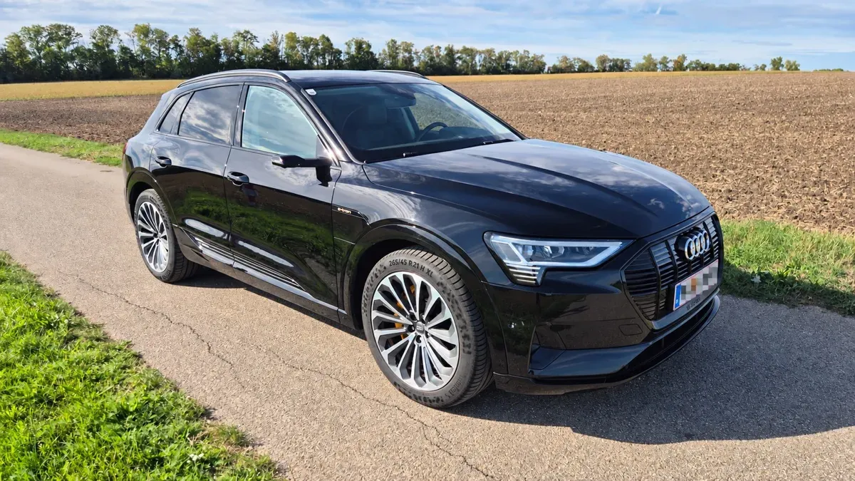 Audi E-Tron 2020 photo 3