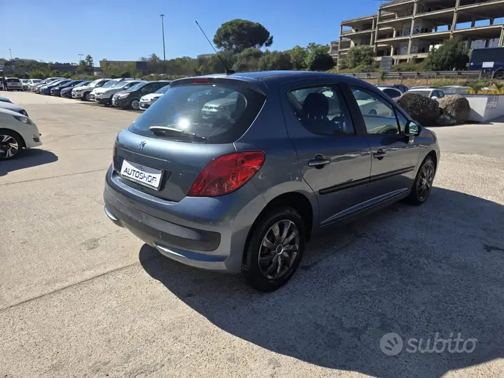 Peugeot 207 2007 photo 4