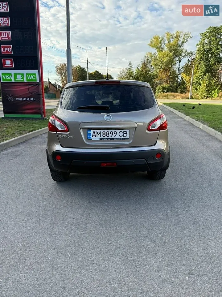 Nissan Qashqai 2013 photo 5