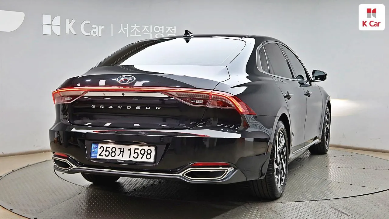 Hyundai Grandeur Hybrid 2020 photo 2