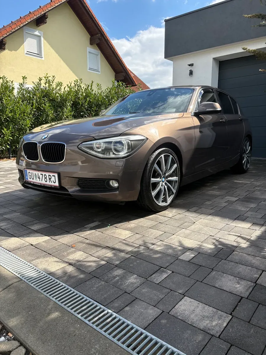 BMW 1 Series 2013 photo 2