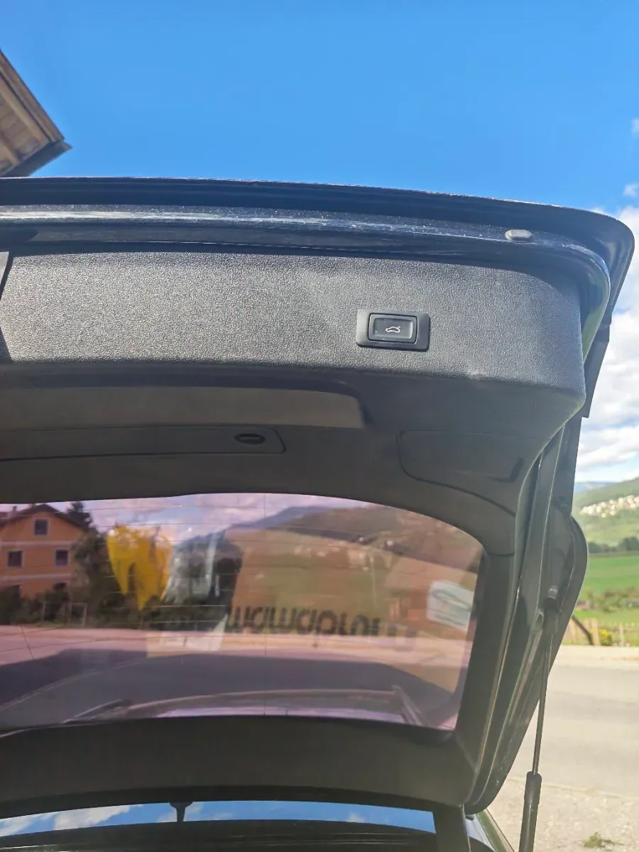 Audi A4 2014 photo 3