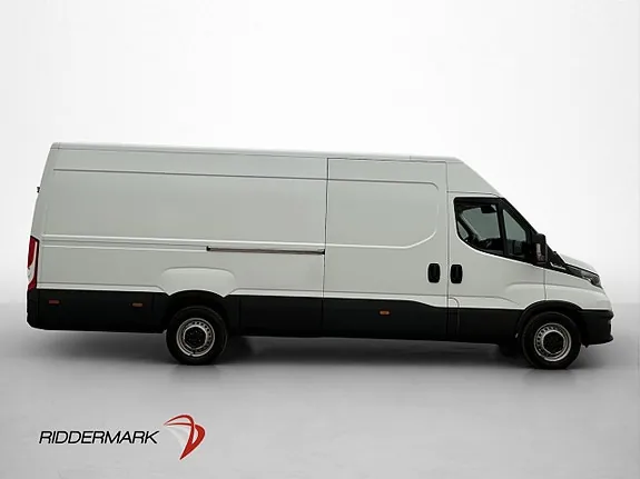 Iveco Daily 2023 photo 2