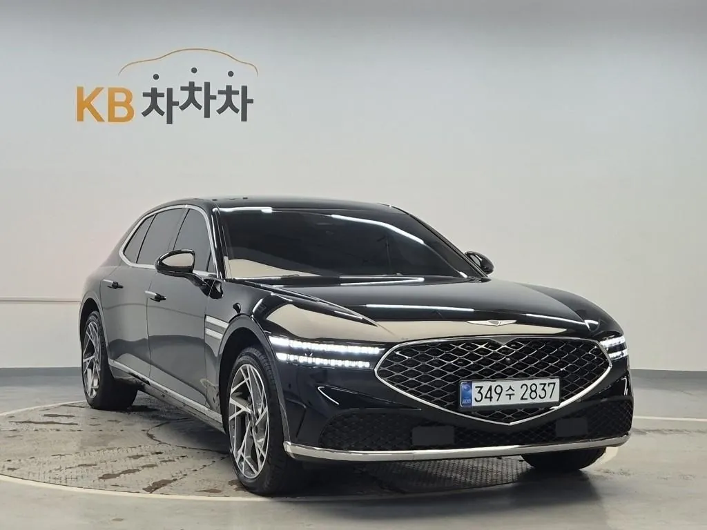 Genesis G90 2023 photo 4