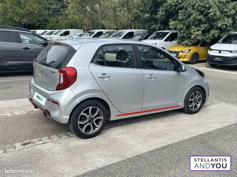 Kia Picanto 2022 photo 3