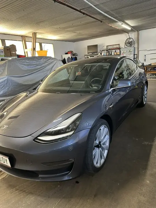 Tesla Model 3 2019 photo 2