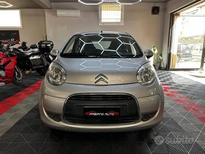 Citroen C1 2010 photo 2