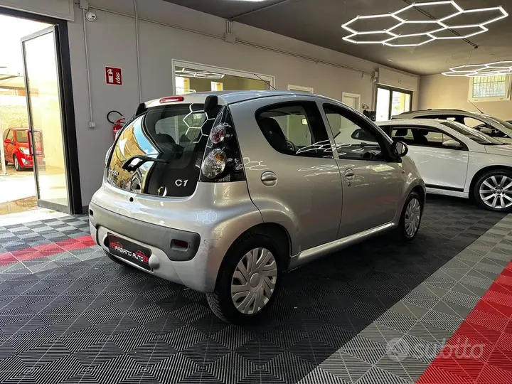 Citroen C1 2010 photo 4